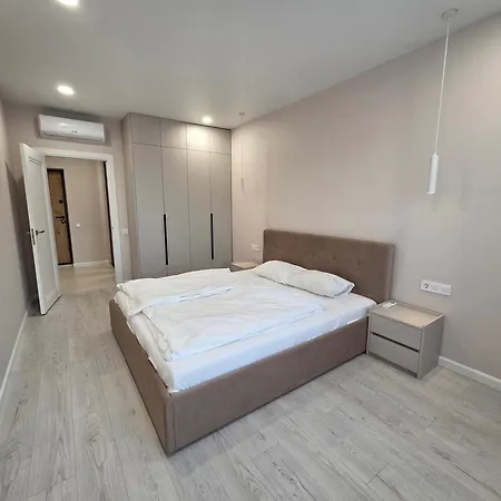 Platinum 49,50 Apartment *