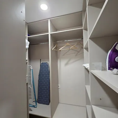 Platinum 49,50 Apartment *